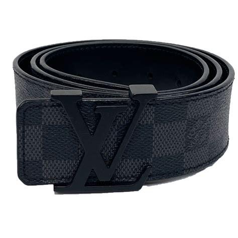 Products by Louis Vuitton: LV Initiales 40MM Reversible